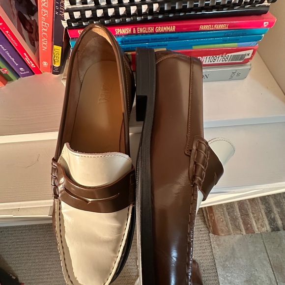 Zara Other - Zara Brown and Cream Leather Penny Loafers